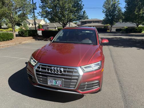 2018 Audi Q5 2.0T Premium Plus