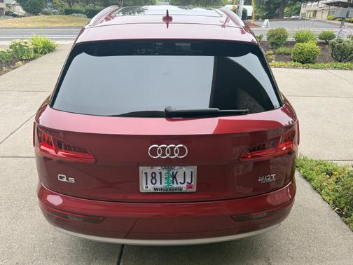 2018 Audi Q5 2.0T Premium Plus