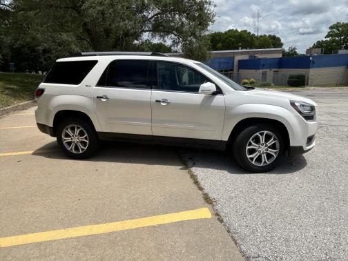 2015 GMC Acadia SLT-1