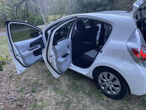 2014 Toyota Prius c Two