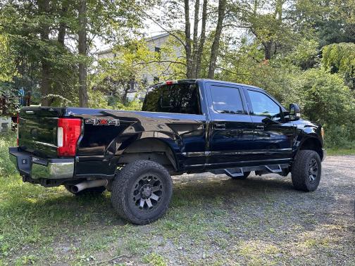 2017 Ford F-250 Lariat