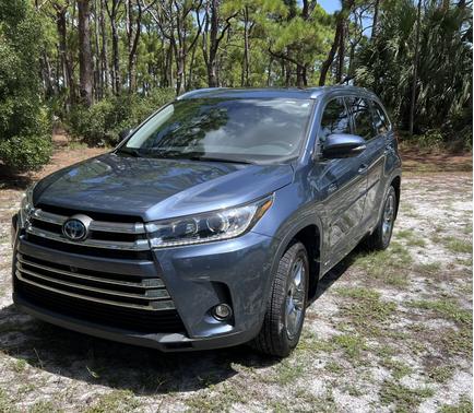 2019 Toyota Highlander Hybrid Limited Platinum