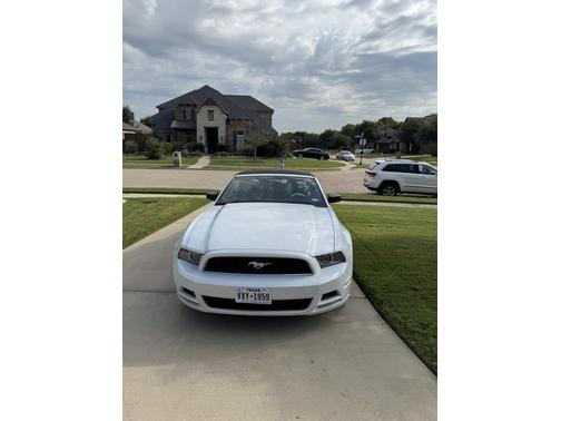 2014 Ford Mustang V6