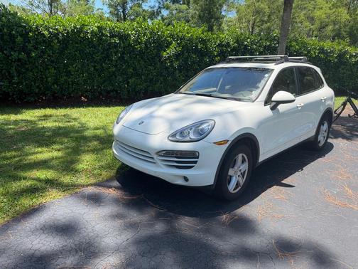 White 2012 Porsche Cayenne Cayenne