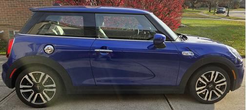 Blue 2021 MINI Hardtop Cooper S