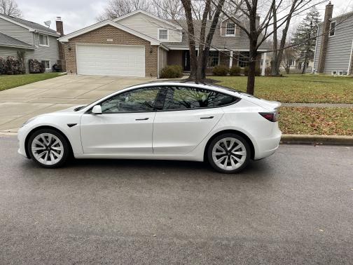 2021 Tesla Model 3 Standard Range Plus