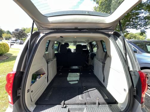 2015 Dodge Grand Caravan AVP/SE