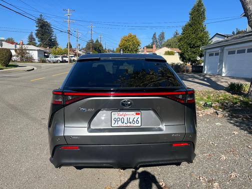 2024 Toyota bZ4X XLE