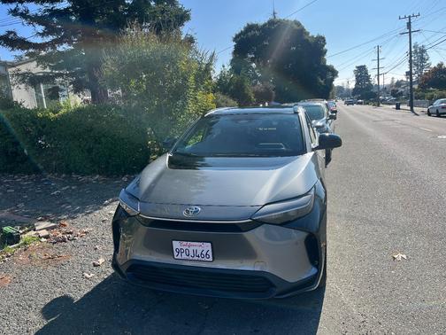 2024 Toyota bZ4X XLE