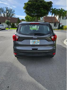 2019 Ford Escape S