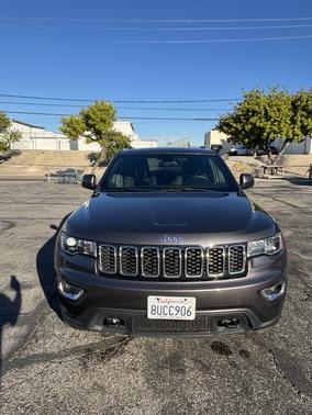 2017 Jeep Grand Cherokee Laredo