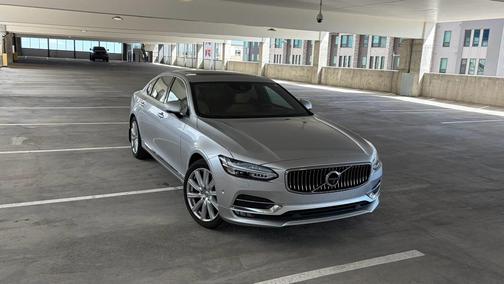 Silver 2018 Volvo S90 T6 Inscription