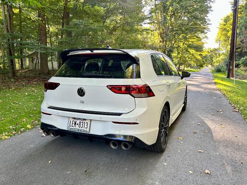 White 2025 Volkswagen Golf R 2.0T DSG