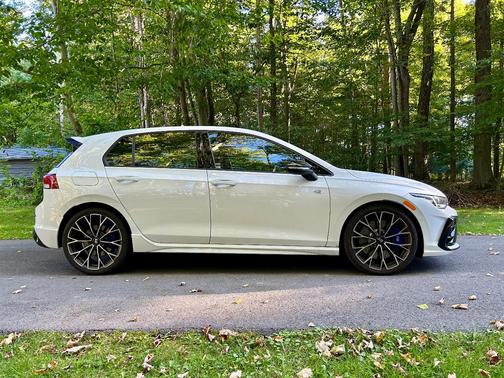 White 2025 Volkswagen Golf R 2.0T DSG