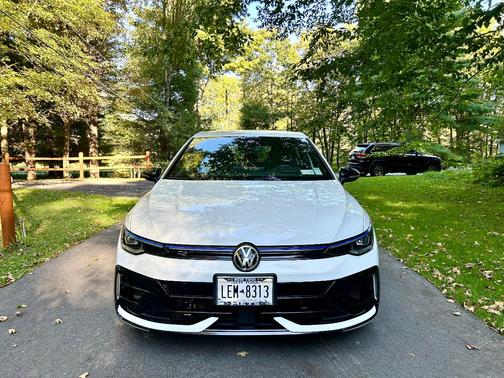 White 2025 Volkswagen Golf R 2.0T DSG