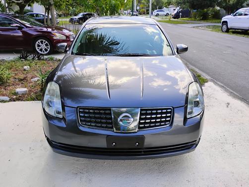 2005 Nissan Maxima SL