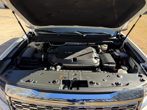 2021 GMC Canyon Denali