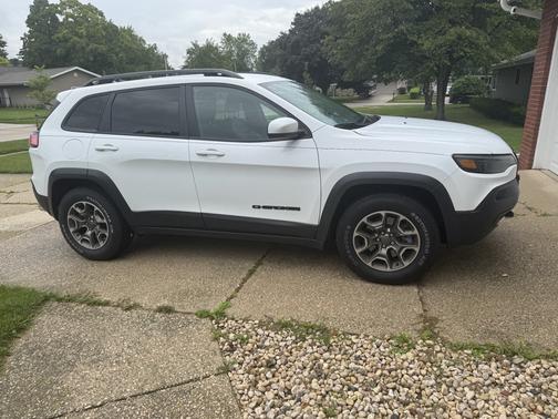 2020 Jeep Cherokee Latitude