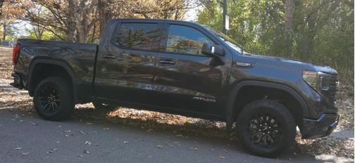 2022 GMC Sierra 1500 AT4X