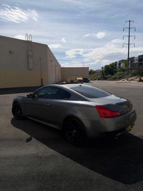 Gray 2015 INFINITI Q60 Journey