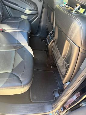 Black 2015 Mercedes-Benz M-Class ML 350 4MATIC