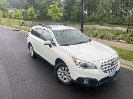 2017 Subaru Outback 2.5i Premium