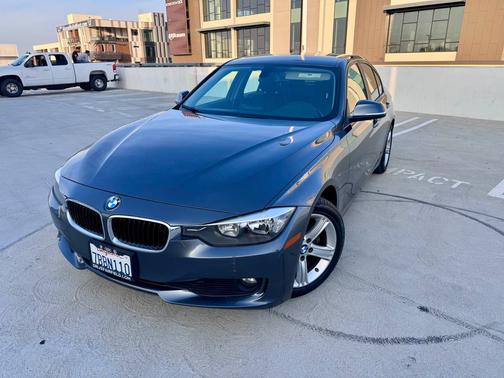 2013 BMW 320 i