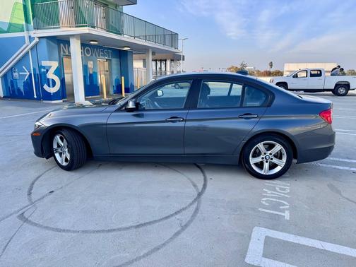 2013 BMW 320 i