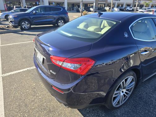 2015 Maserati Ghibli Base