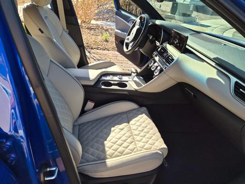 2022 Genesis G70 3.3T