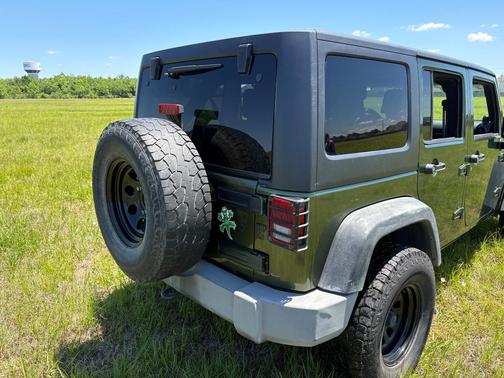 Green 2007 Jeep Wrangler Unlimited X