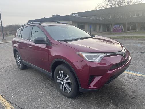 2018 Toyota RAV4 LE