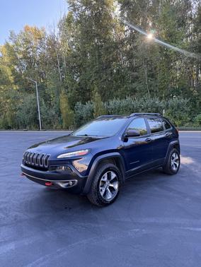 Black 2014 Jeep Cherokee Trailhawk