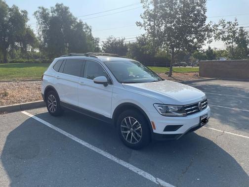2020 Volkswagen Tiguan 2.0T SE