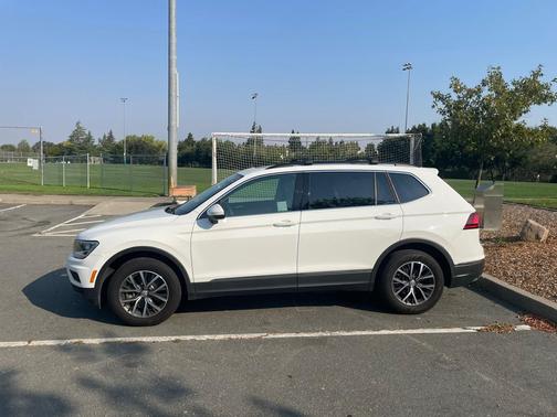 2020 Volkswagen Tiguan 2.0T SE