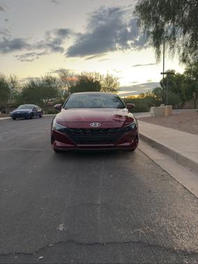 2023 Hyundai ELANTRA SEL