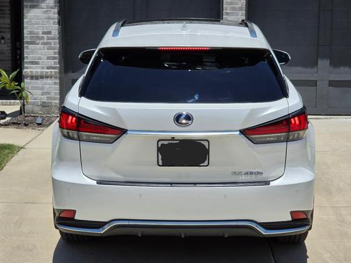 White 2021 Lexus RX 450h Base