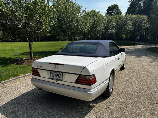1994 Mercedes-Benz E-Class E320 Cabriolet