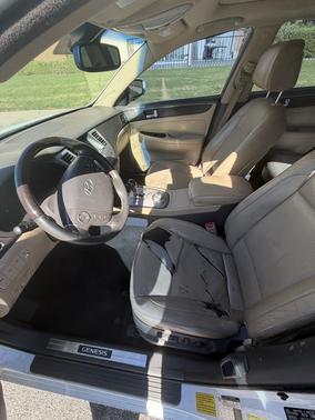 White 2011 Hyundai Genesis 4.6