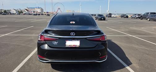 Black 2020 Lexus ES 300h Base