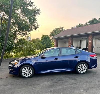Blue 2017 Kia Optima LX