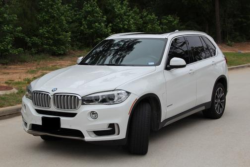 White 2018 BMW X5 sDrive35i