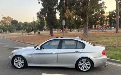 2007 BMW 328 i