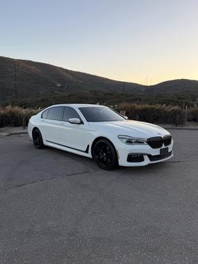 White 2017 BMW 750 i