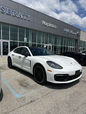 White 2023 Porsche Panamera Panamera 4 Platinum Edition