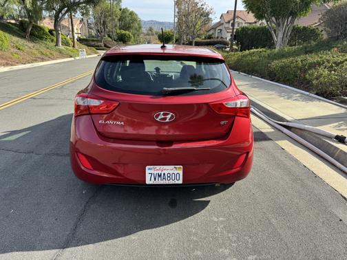 2017 Hyundai Elantra GT Base
