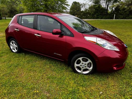 2013 Nissan Leaf SV