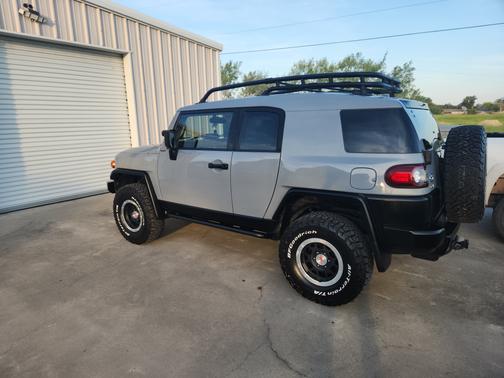 2013 Toyota FJ Cruiser Base