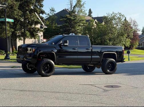 Black 2019 GMC Sierra 1500 Limited SLE