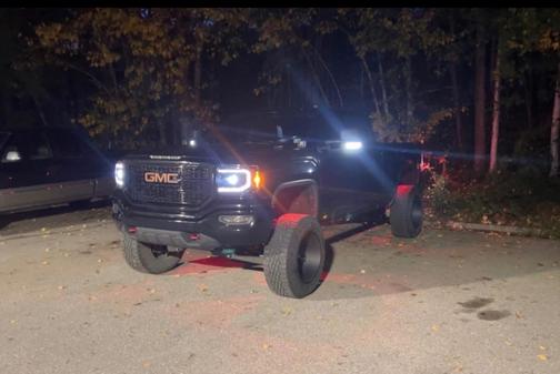 Black 2019 GMC Sierra 1500 Limited SLE